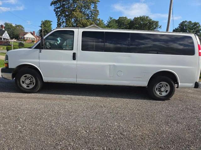 chevrolet express passenger 2016 1GAZGPFGXG1295167 image chevrolet express passenger 2016 1GAZGPFGXG1295167 image